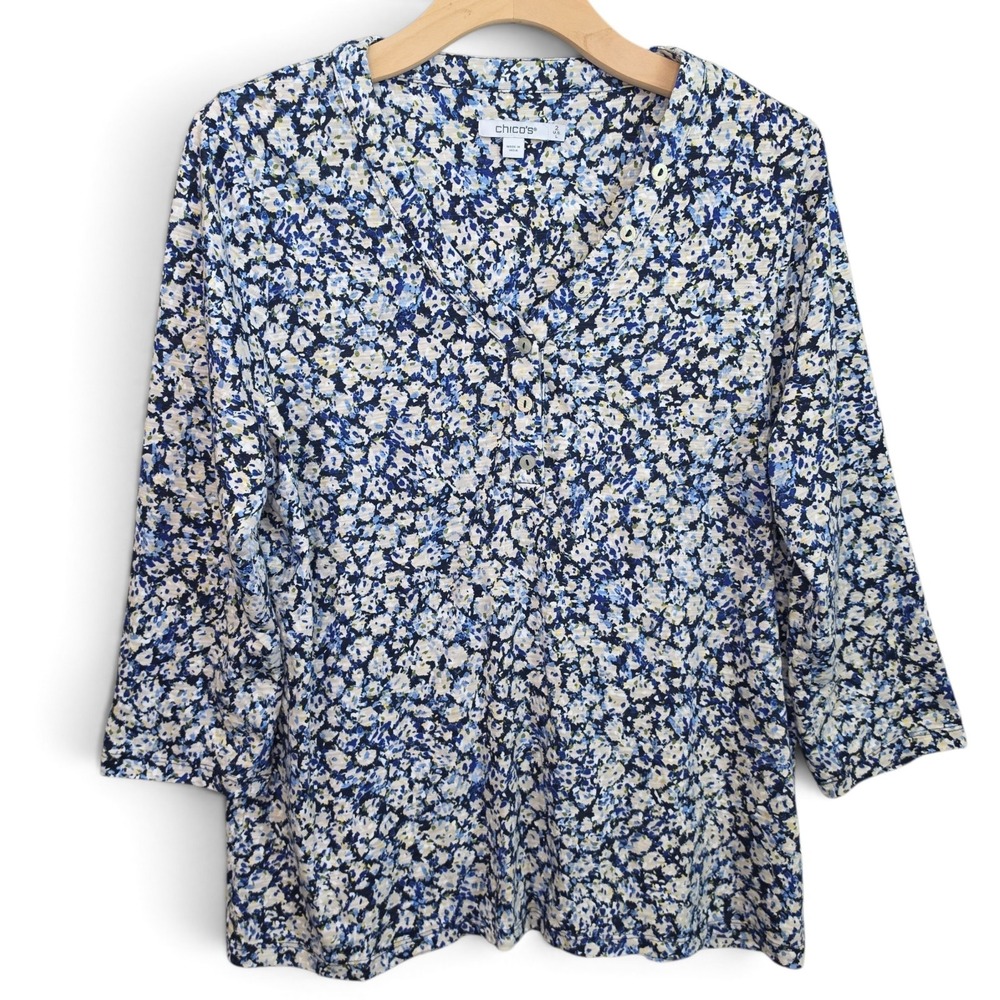 Chicos Womens Top Size 2 Large Floral Henley Blouse 3/4 Sleeve Blue White Knit